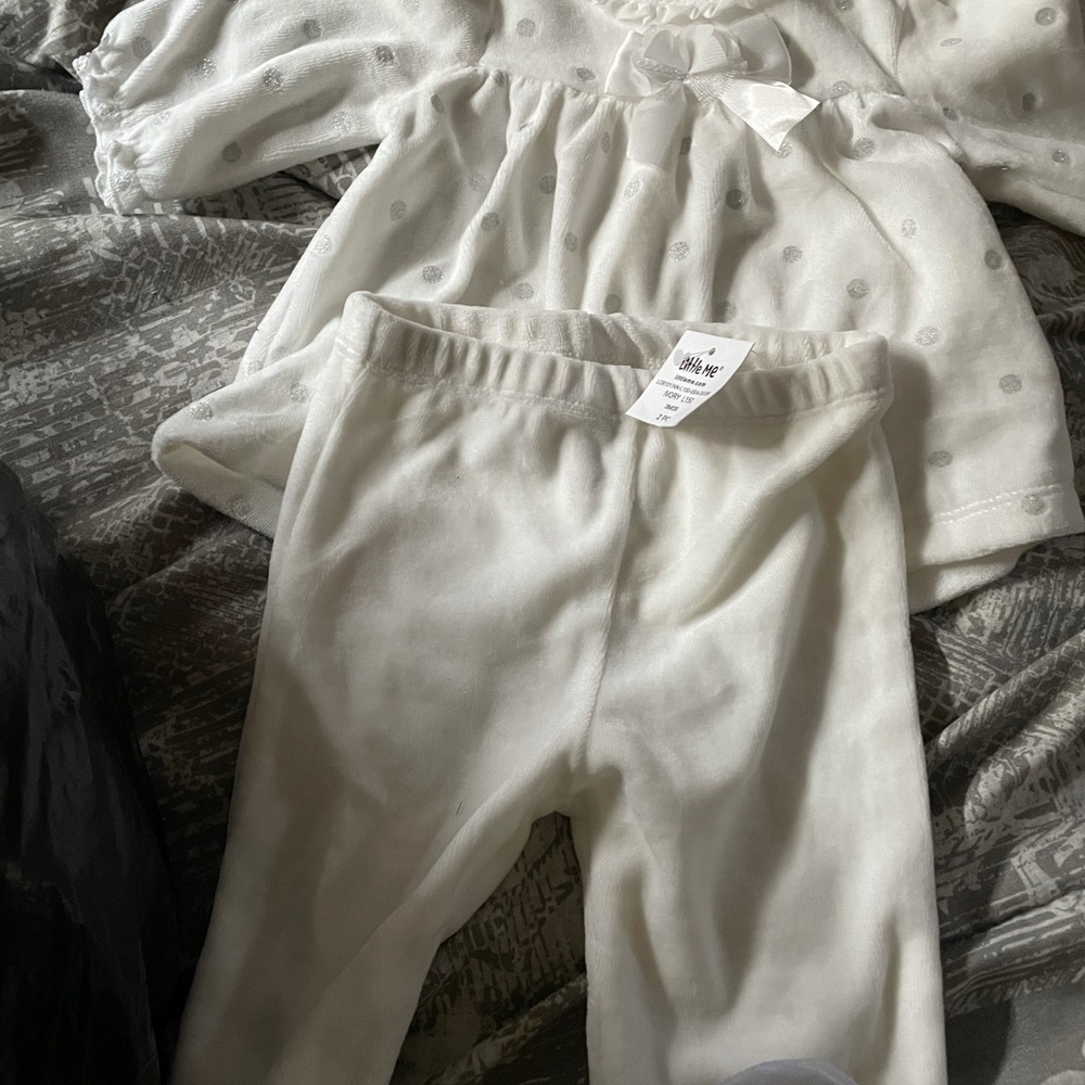 Brand new infant 2pc set